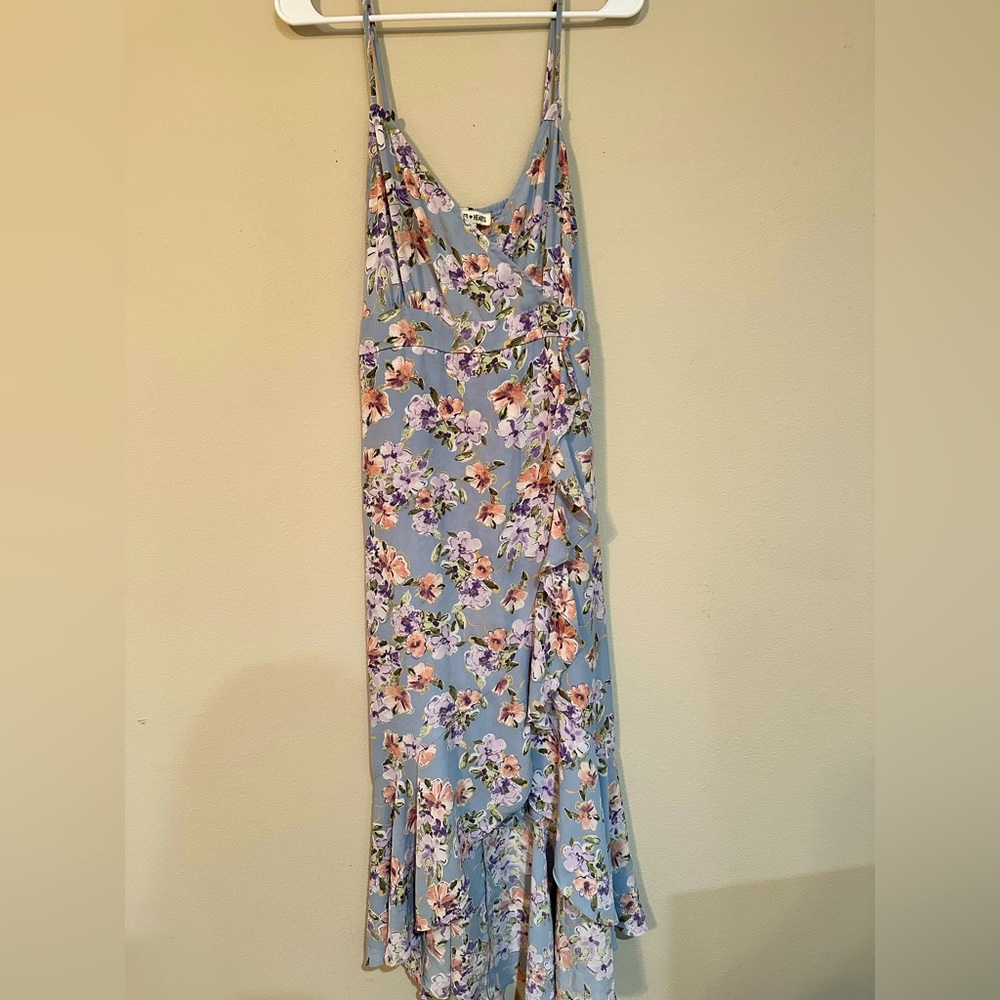 Beautiful summer floral, gypsy dress. Size XL